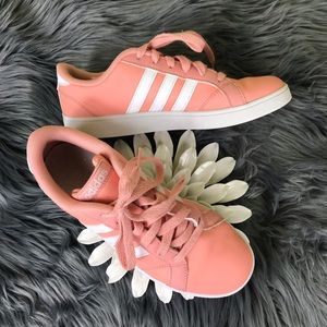 Adidas sneakers superstar pink & white size 4